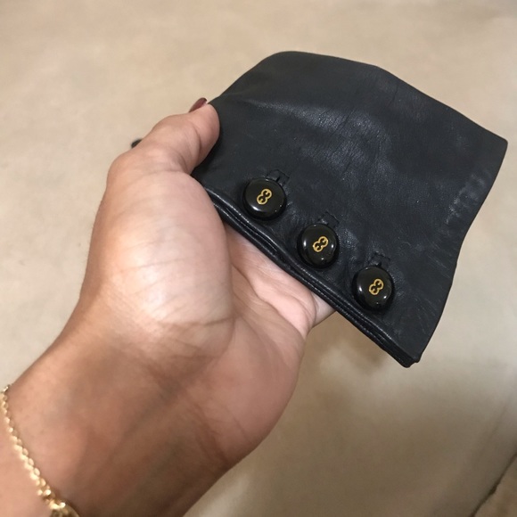 ESCADA — signature button Leather Gloves - Picture 2 of 8